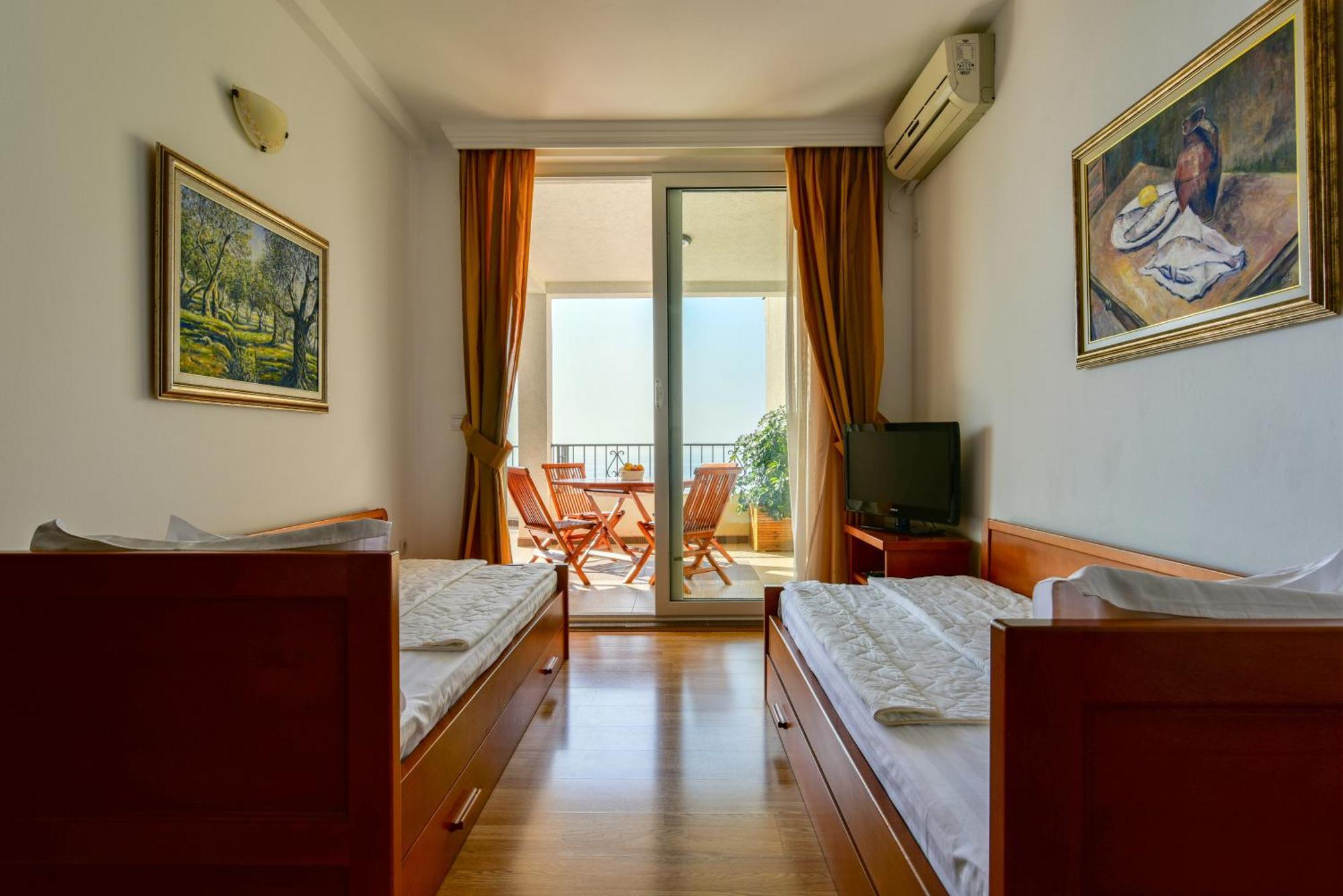 Apartments Leut Sveti Stefan Phòng bức ảnh
