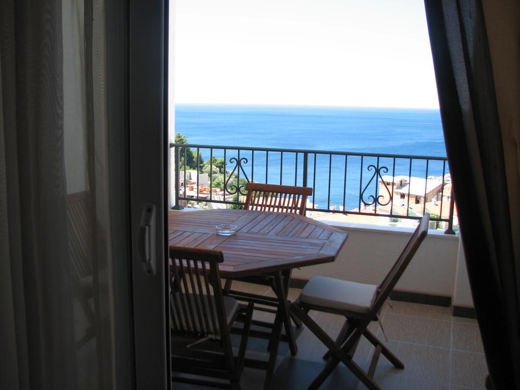 Apartments Leut Sveti Stefan Phòng bức ảnh