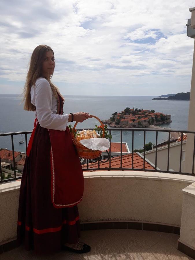Apartments Leut Sveti Stefan Ngoại thất bức ảnh